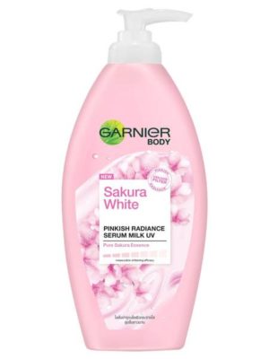 ครีมแก้ขาลายกานิเย่ ซากุระไวท์