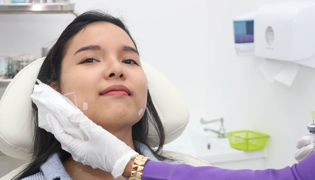 โบท็อกลดกราม