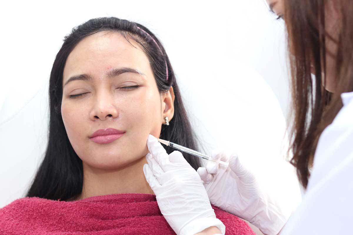 อันตราย-จากการฉีดโบท็อกซ์ผิดวิธี-ควรศึกษาให้ดีก่อนตัดสินใจ-1